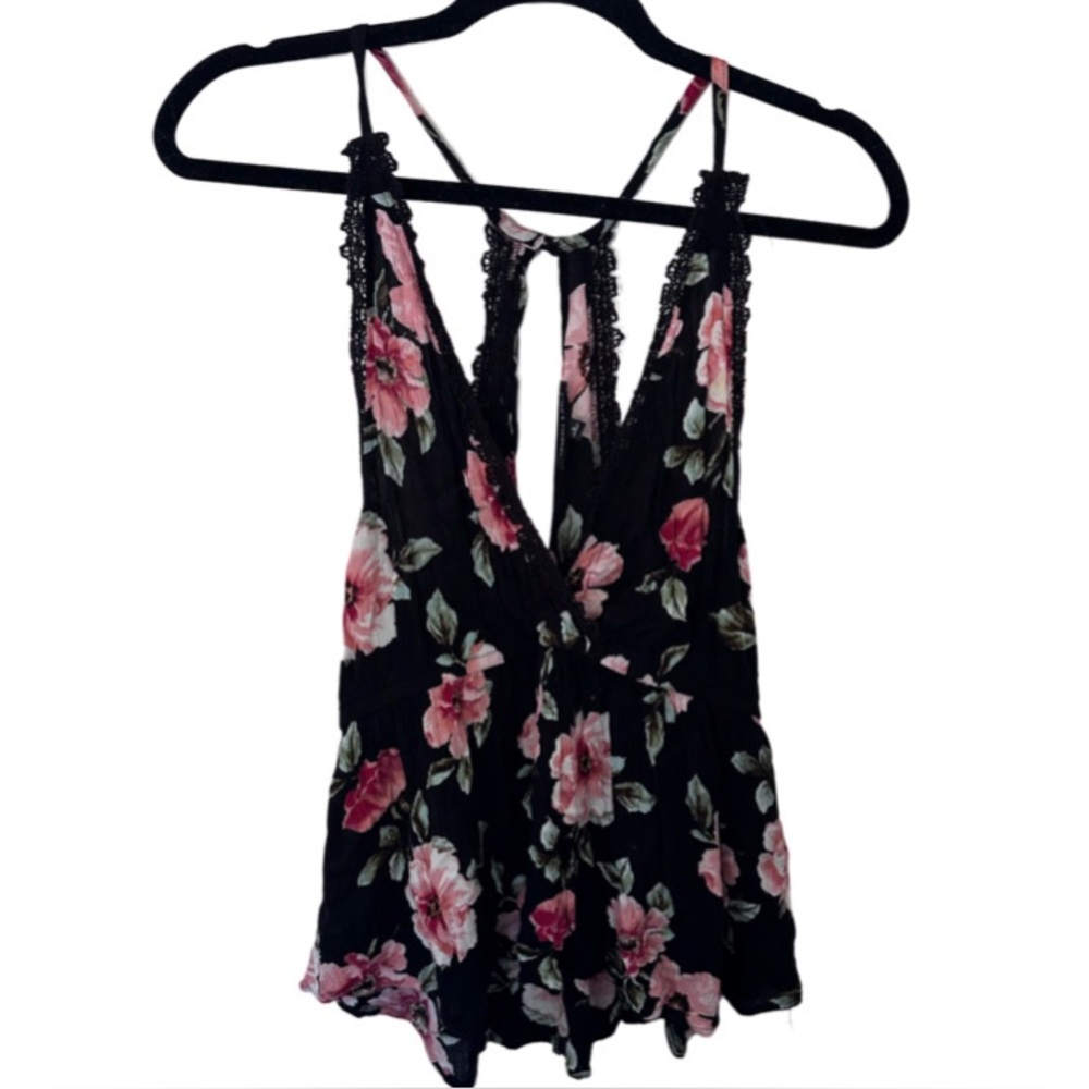 Black floral top